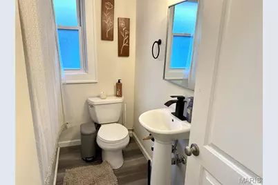 2480 Hartland Avenue, Saint Louis, MO 63114 - Photo 27