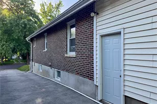 2480 Hartland Ave, Saint Louis, MO 63114 - Photo 33