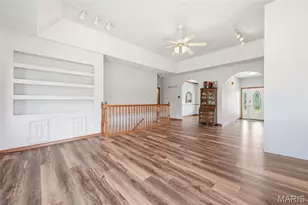 21855 N Prairie Rd, Warrenton, MO 63383 - Photo 13