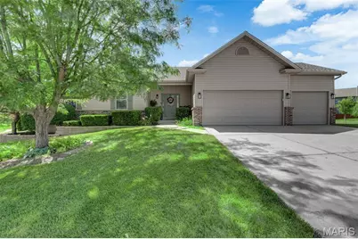 810 Kevin Drive, Wentzville, MO 63385 - Photo 1