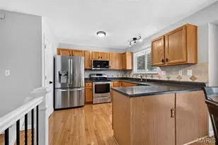 1465 Washingtons Crossing Dr, O'Fallon, MO 63366 - Photo 9
