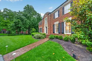 23 Rio Vista Dr, Ladue, MO 63124 - Photo 3