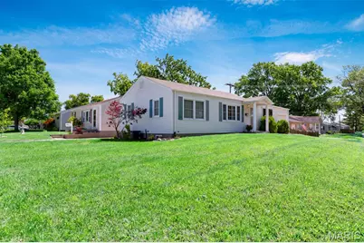 4037 Robert Avenue, Saint Louis, MO 63116 - Photo 3