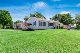 4037 Robert Ave, Saint Louis, MO 63116 - Photo 3