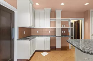 73 Arundel Pl, Clayton, MO 63105 - Photo 13