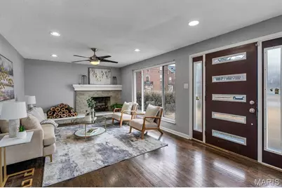 6064 W Cabanne Place, Saint Louis, MO 63112 - Photo 3