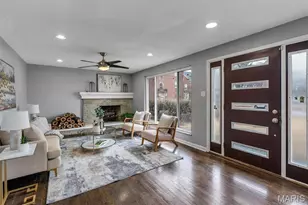 6064 W Cabanne Pl, Saint Louis, MO 63112 - Photo 3