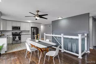 6064 W Cabanne Pl, Saint Louis, MO 63112 - Photo 11