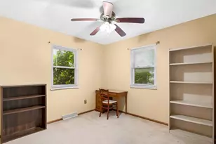530 Crest St, Saint Clair, MO 63077 - Photo 15