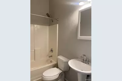 3667 Russell #2nd floor, Saint Louis, MO 63110 - Photo 15
