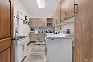 1189 Hampton Park Dr, Richmond Heights, MO 63117 - Photo 17