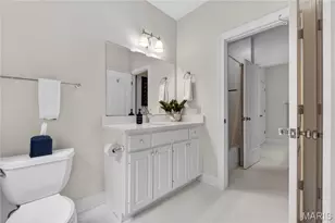 1189 Hampton Park Dr, Richmond Heights, MO 63117 - Photo 31