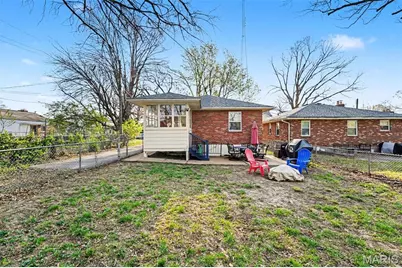 2613 Melvin Avenue, Brentwood, MO 63144 - Photo 15