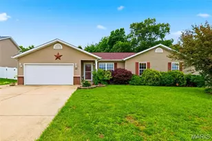 1025 Cambden Yard Dr, Warrenton, MO 63383 - Photo 1