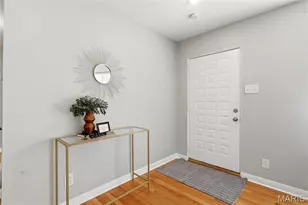 8830 Red Oak Dr, Crestwood, MO 63126 - Photo 3