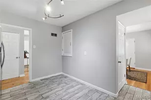 8830 Red Oak Dr, Crestwood, MO 63126 - Photo 13