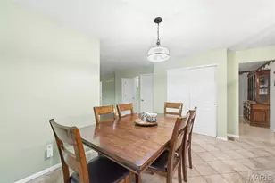 1010 Wake Ct, Wentzville, MO 63385 - Photo 9