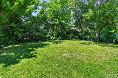 439 E Elliott Avenue, Kirkwood, MO 63122 - Photo 25