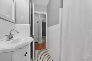 920 Chelsea Ave, Glendale, MO 63122 - Photo 17