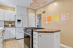 920 Chelsea Ave, Glendale, MO 63122 - Photo 9