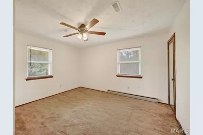22522 Gliding Hawk Lane, Lebanon, MO 65536 - Photo 9