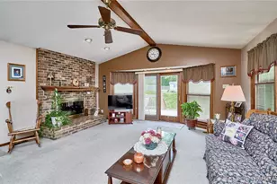 10808 Three Ct Dr, Saint Louis, MO 63123 - Photo 15