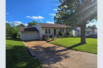 10808 Three Court Drive, Saint Louis, MO 63123 - Photo 7