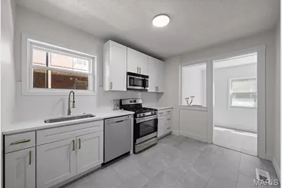5006 Tholozan Avenue, Saint Louis, MO 63109 - Photo 7
