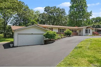 282 Geremma Drive, Ballwin, MO 63011 - Photo 5