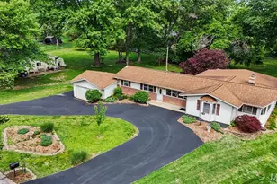 282 Geremma Dr, Ballwin, MO 63011 - Photo 1