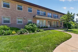 4 Delcrest Ct, University City, MO 63124 - Photo 31