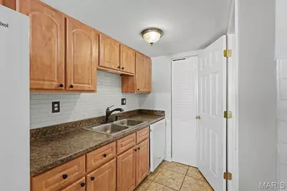 2523 Wyaconda Court, Fenton, MO 63026 - Photo 7