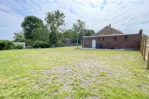 755 Pardella Ave, Saint Louis, MO 63125 - Photo 5