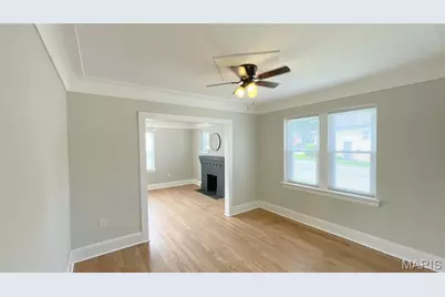 755 Pardella Avenue, Saint Louis, MO 63125 - Photo 13