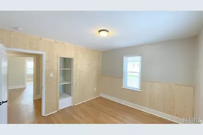 755 Pardella Avenue, Saint Louis, MO 63125 - Photo 17