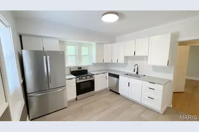 755 Pardella Avenue, Saint Louis, MO 63125 - Photo 15