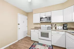 3129 Roger Williams Dr, Bridgeton, MO 63044 - Photo 15