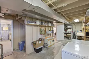 1432 Woodhue Dr, Saint Louis, MO 63126 - Photo 41