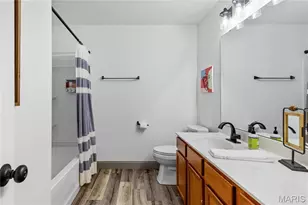 526 Springhurst Pkwy, O'Fallon, MO 63368 - Photo 21
