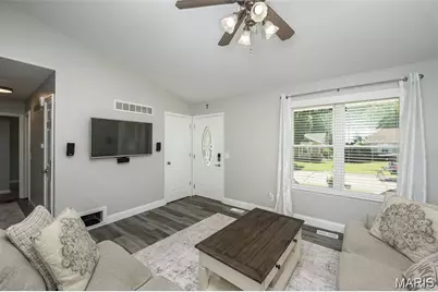 50 Chip Drive, O'Fallon, MO 63366 - Photo 5