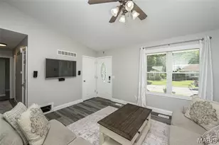 50 Chip Dr, O'Fallon, MO 63366 - Photo 5