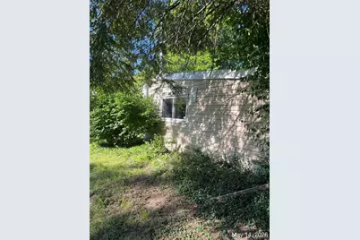 8330 Red Fir Dr, Saint Louis, MO 63134 - Photo 3