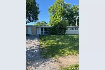 8330 Red Fir Dr, Saint Louis, MO 63134 - Photo 1