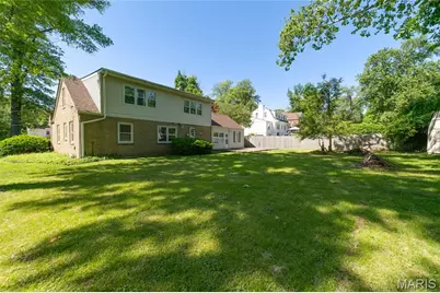 111 Royal Avenue, Saint Louis, MO 63135 - Photo 39
