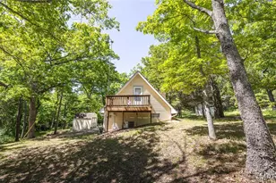 2034 Big Bear, Cuba, MO 65453 - Photo 9