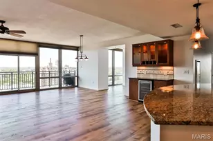 4909 Laclede Ave, Saint Louis, MO 63108 - Photo 11