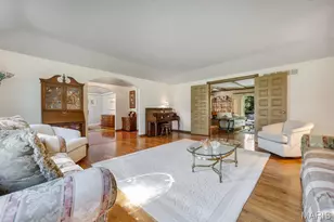 1 Huntleigh Trails Ln, Saint Louis, MO 63131 - Photo 15