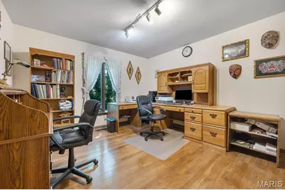1 Huntleigh Trails Lane, Saint Louis, MO 63131 - Photo 23
