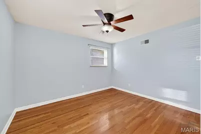 4019 Greenmeadows Drive, Saint Louis, MO 63123 - Photo 19