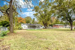 311 Utz Ln, Hazelwood, MO 63042 - Photo 29